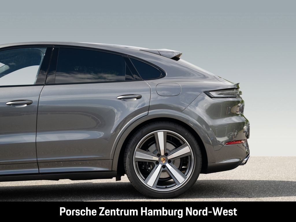 Porsche Cayenne 2025