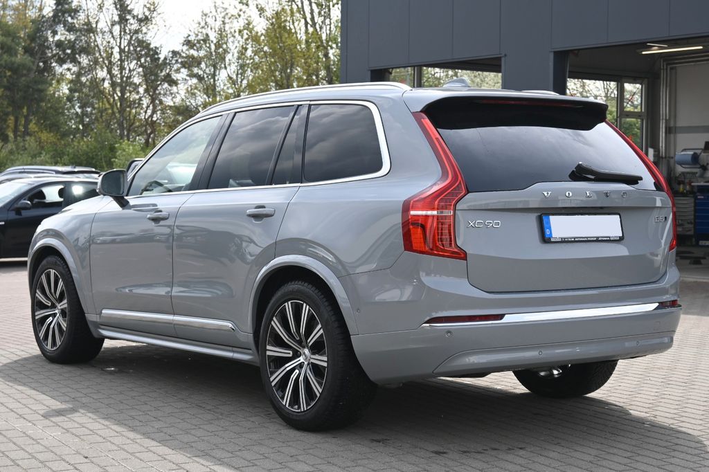 Volvo XC90 2024