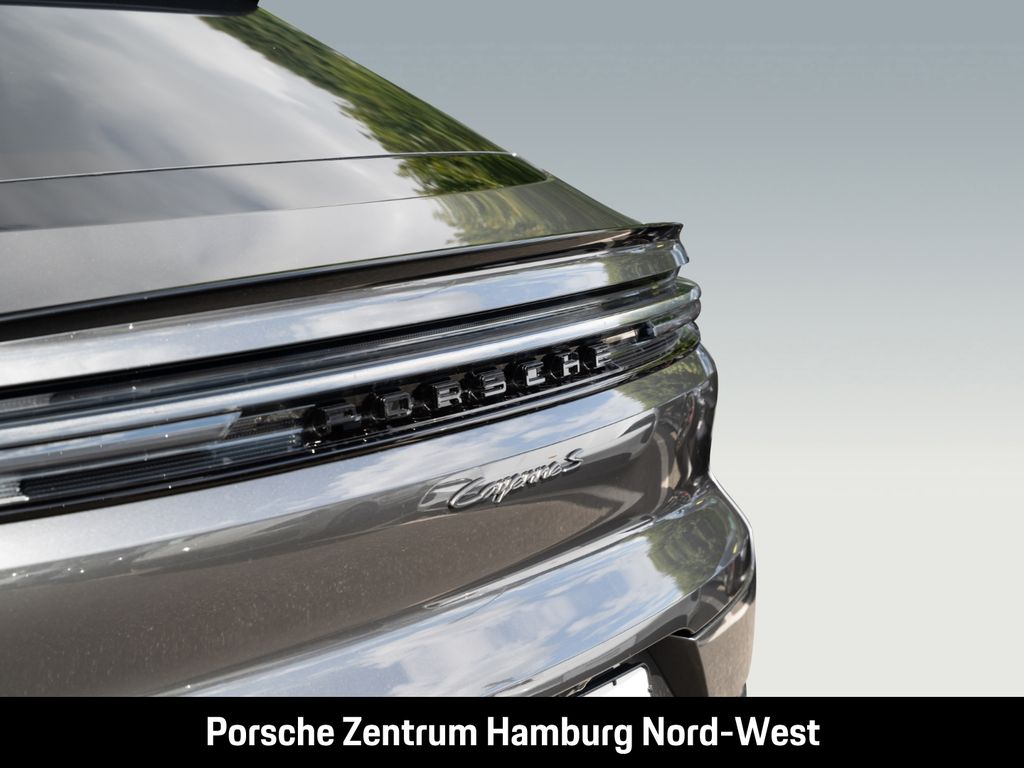 Porsche Cayenne 2025