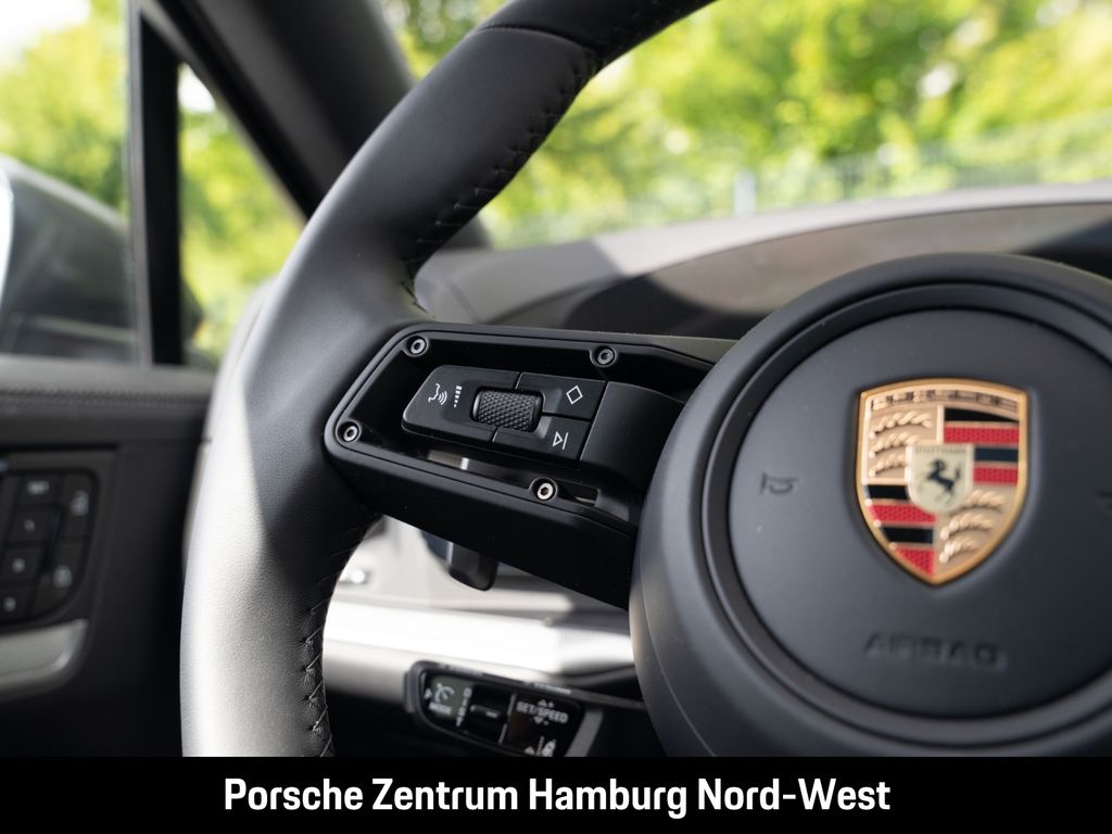 Porsche Cayenne 2025