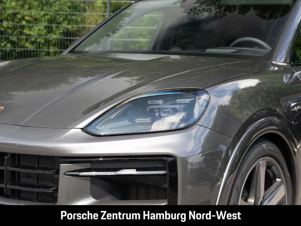 Porsche Cayenne 2025