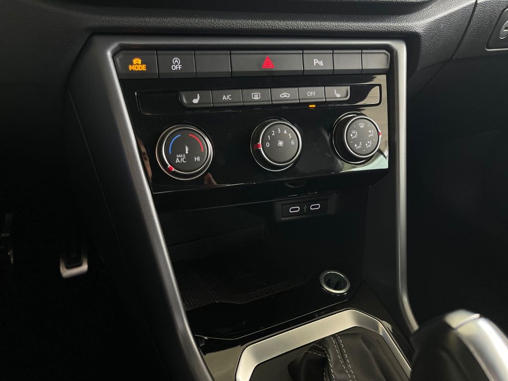 Volkswagen T-Roc 2021