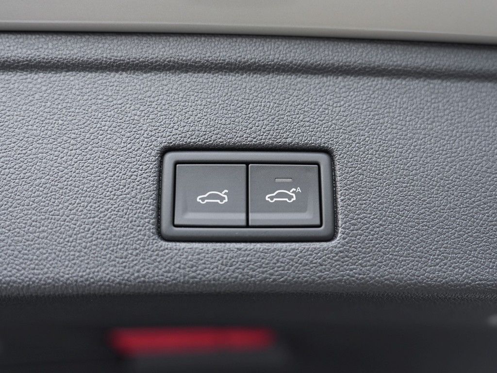 Volkswagen Touareg 2025