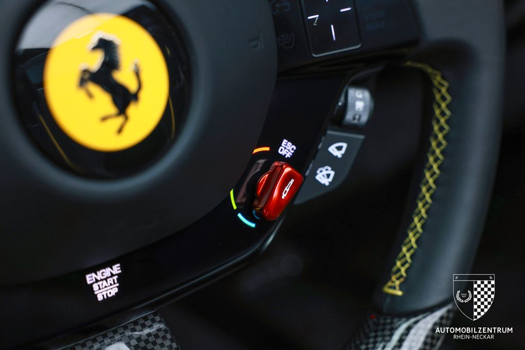 Ferrari 296 GTS 2023