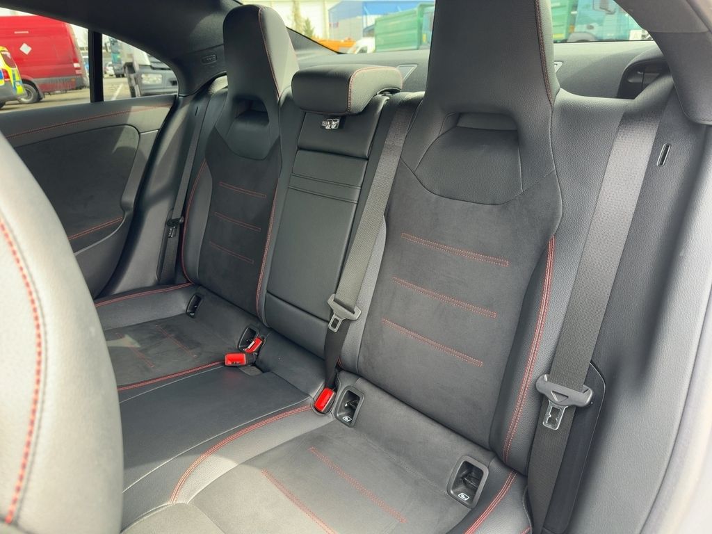 Mercedes-Benz CLA 220 2024