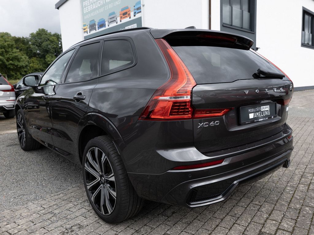 Volvo XC60 2022