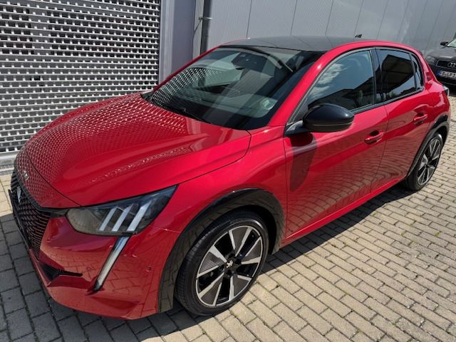 Peugeot e-208 2021