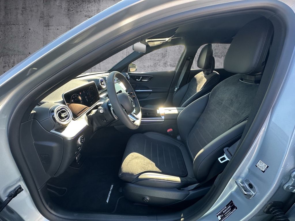 Mercedes-Benz C 200 2025