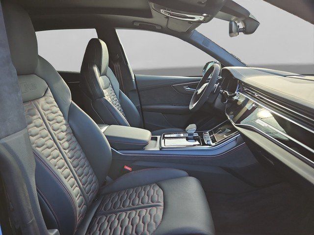 Audi RSQ8 2024