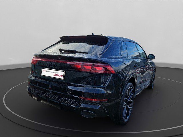 Audi RSQ8 2024