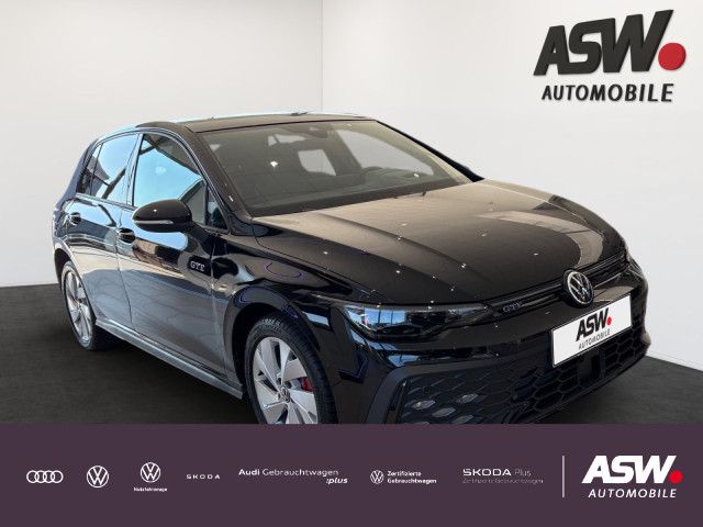 Volkswagen Golf 2025