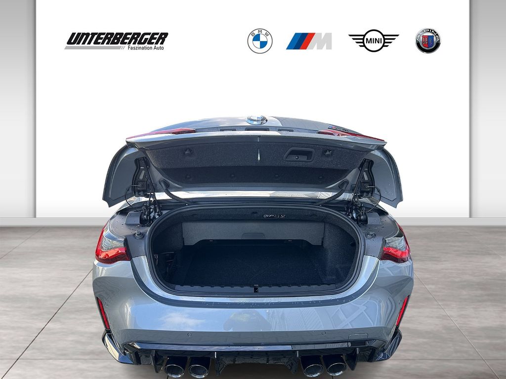 BMW M4 2025