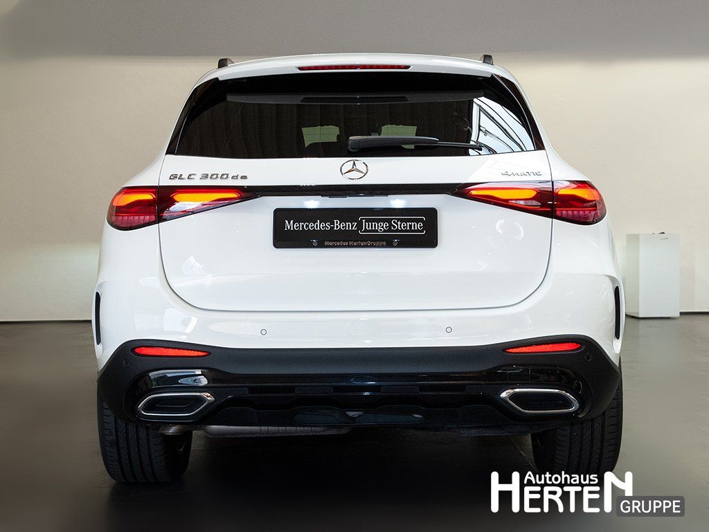 Mercedes-Benz GLC 300 2024