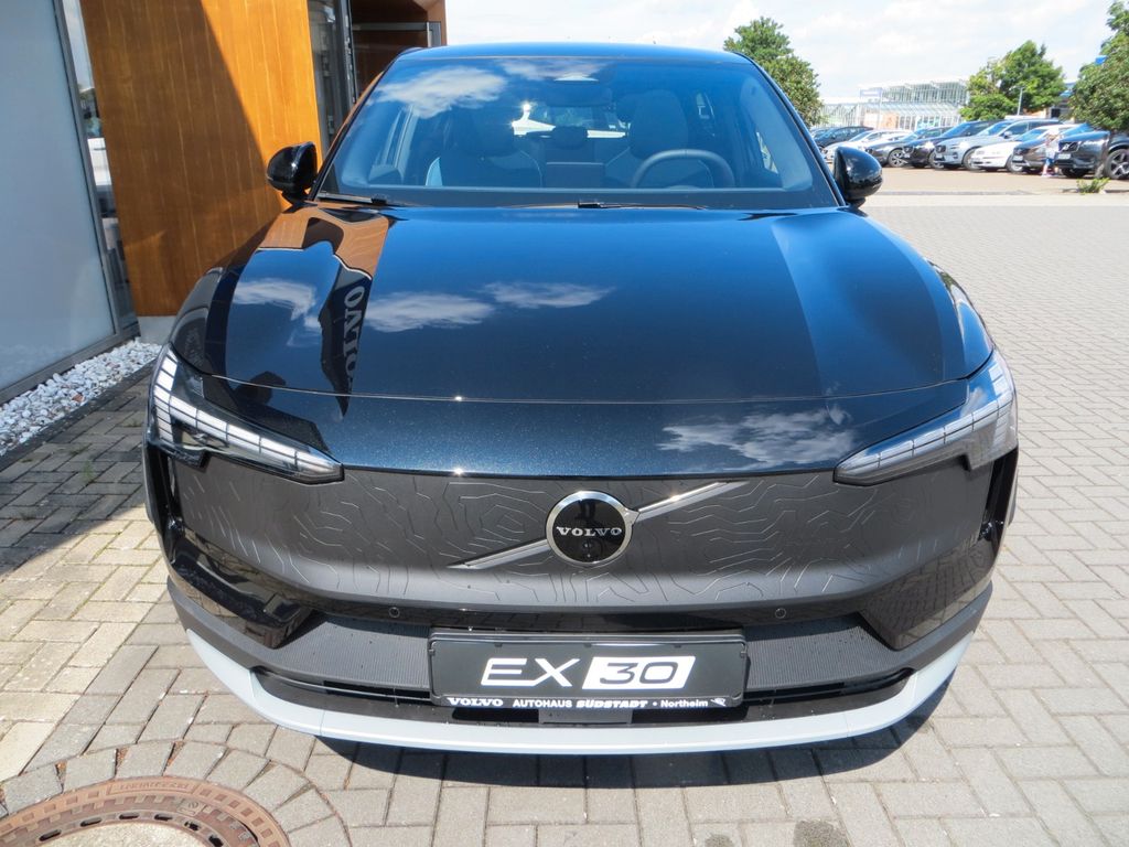 Volvo EX30 2025