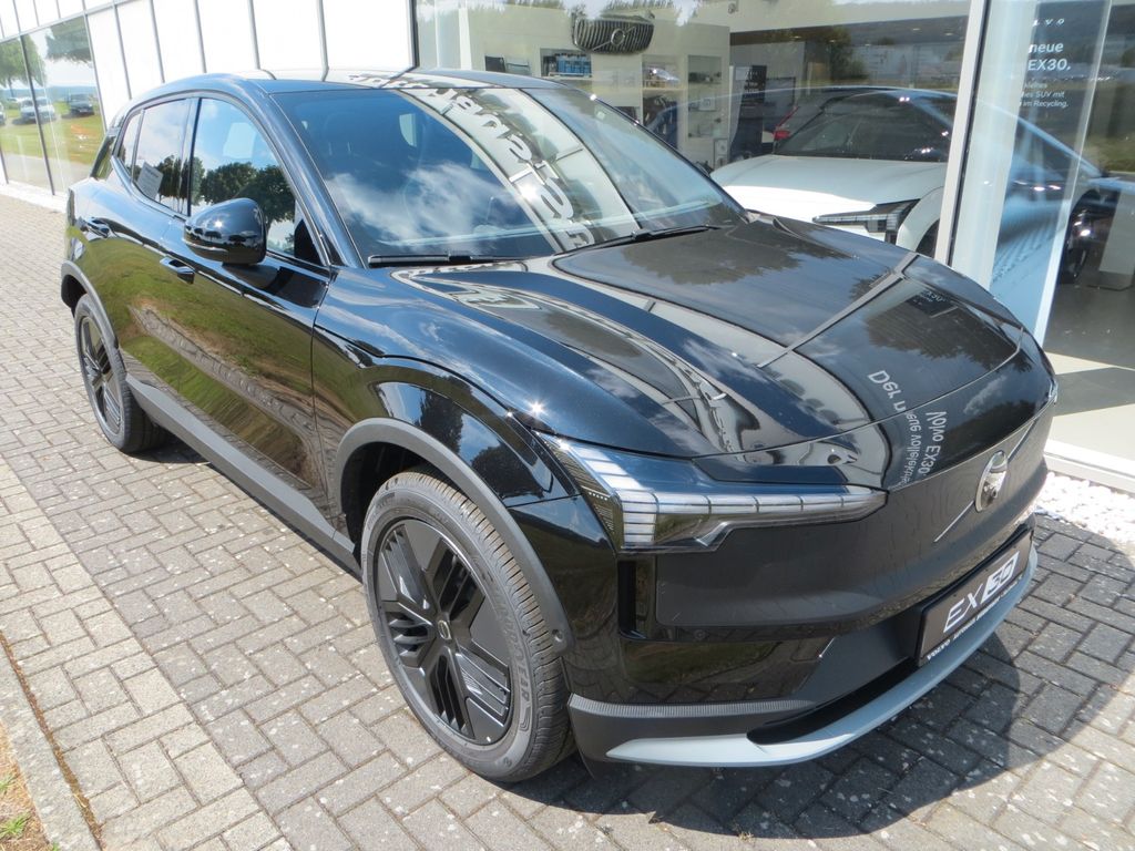 Volvo EX30 2025