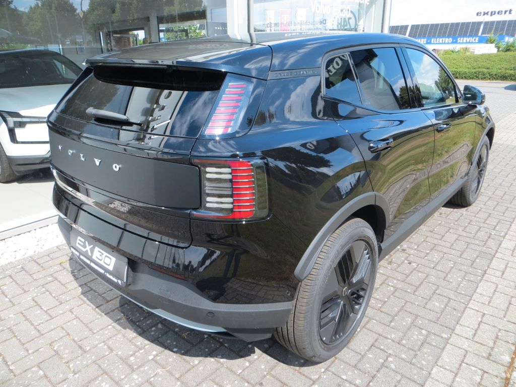 Volvo EX30 2025