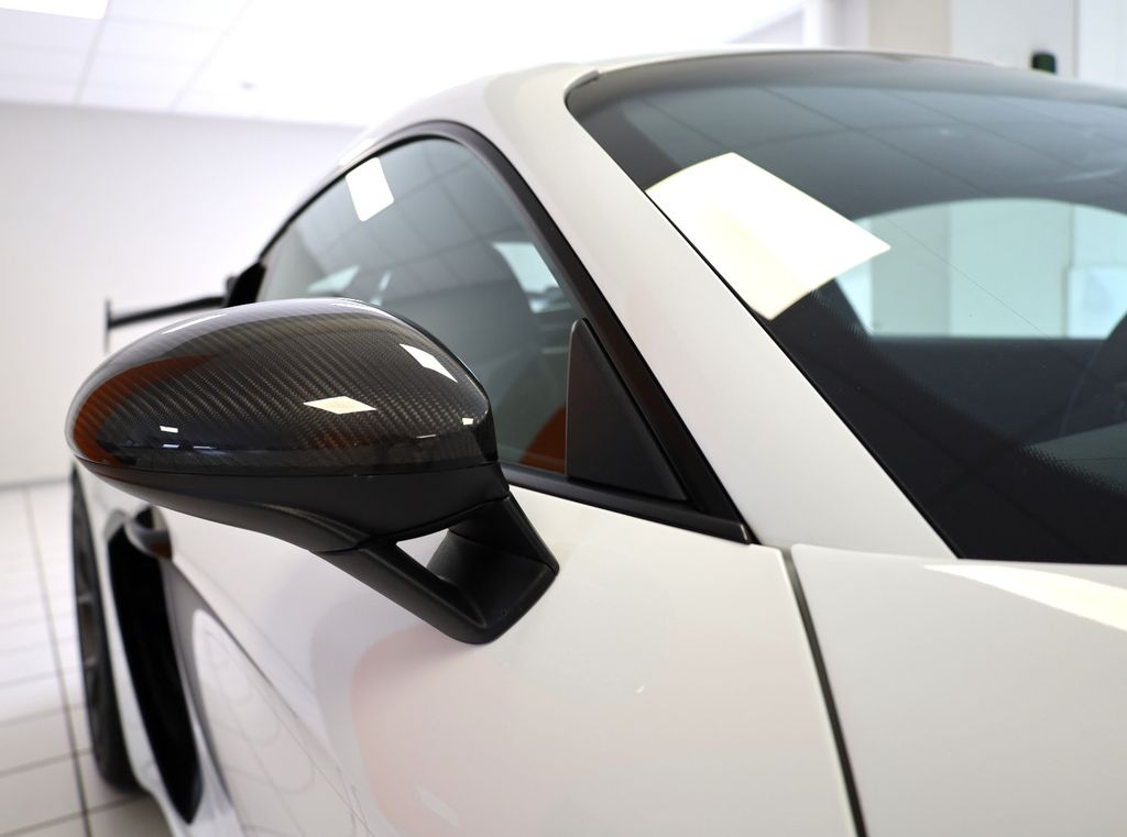 Porsche Cayman 2025