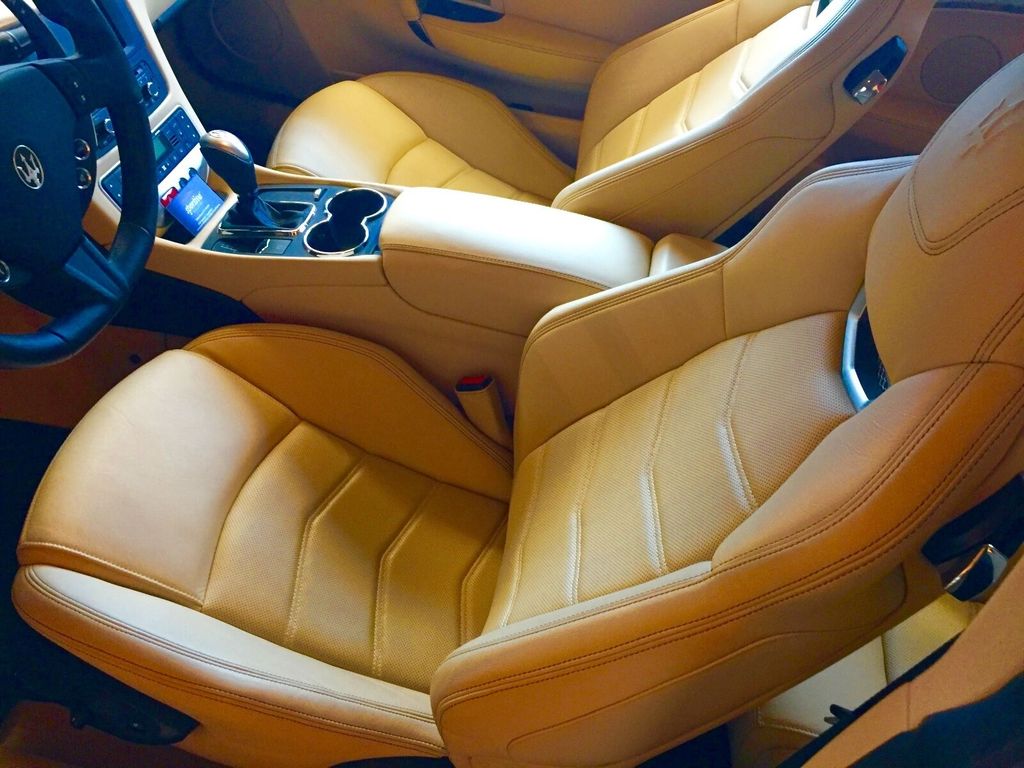 Maserati Granturismo 2015