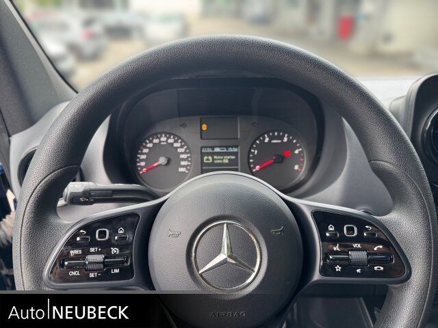Mercedes-Benz 2020