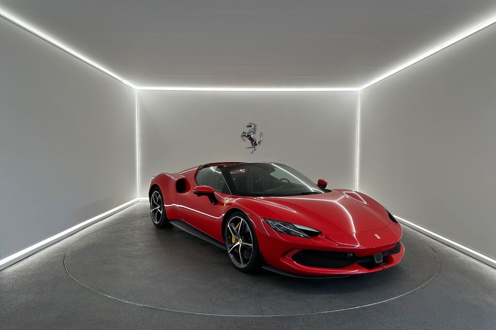 Ferrari 296 GTS 2025