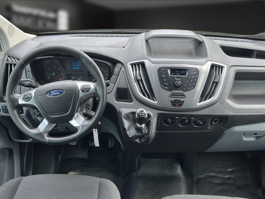 Ford Transit 2019