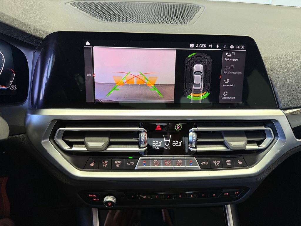 BMW 318 2022