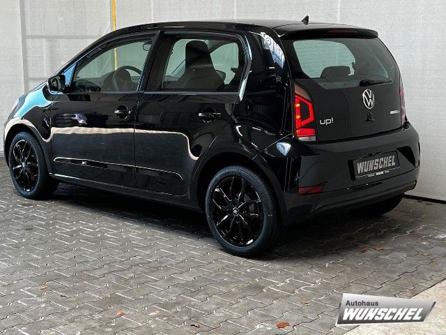 Volkswagen up! 2022