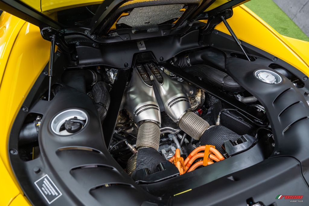 Ferrari 296 GTB 2024