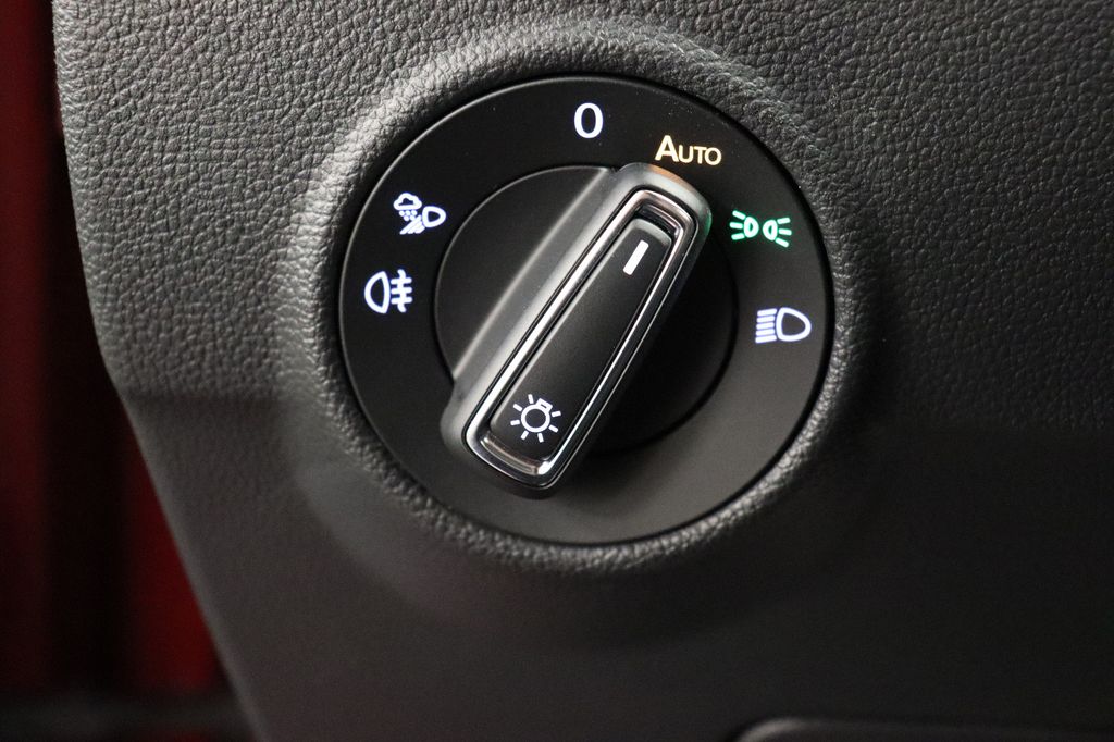 Volkswagen T-Roc 2024