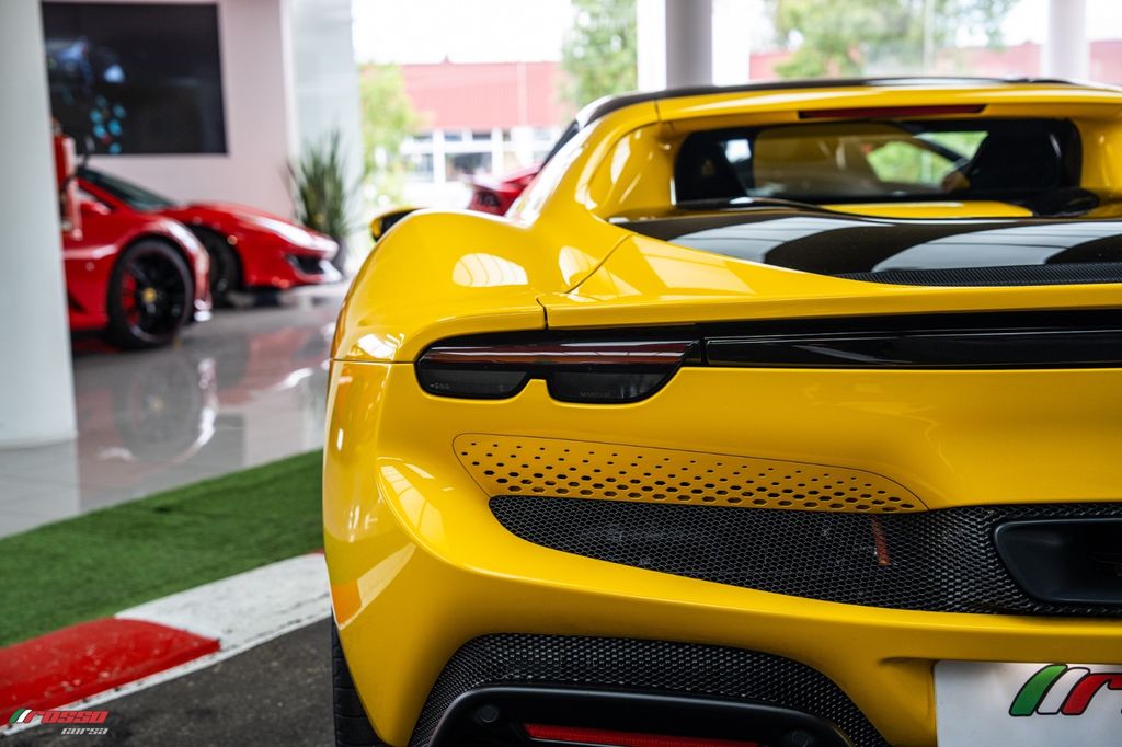 Ferrari 296 GTB 2024