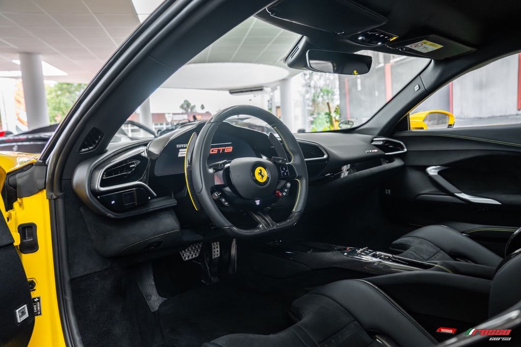 Ferrari 296 GTB 2024