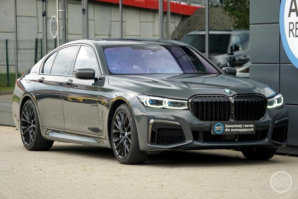 BMW 750 2019