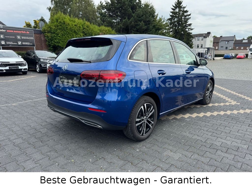 Mercedes-Benz B 250 2023