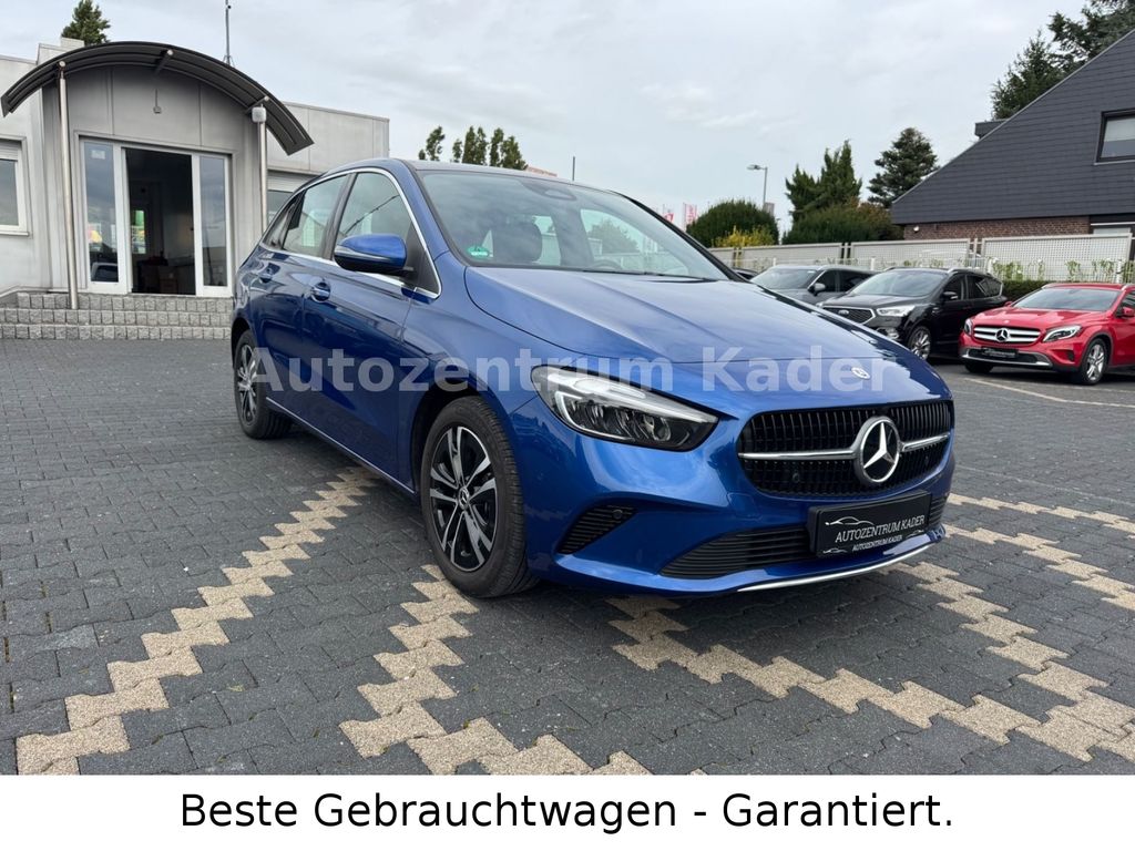 Mercedes-Benz B 250 2023