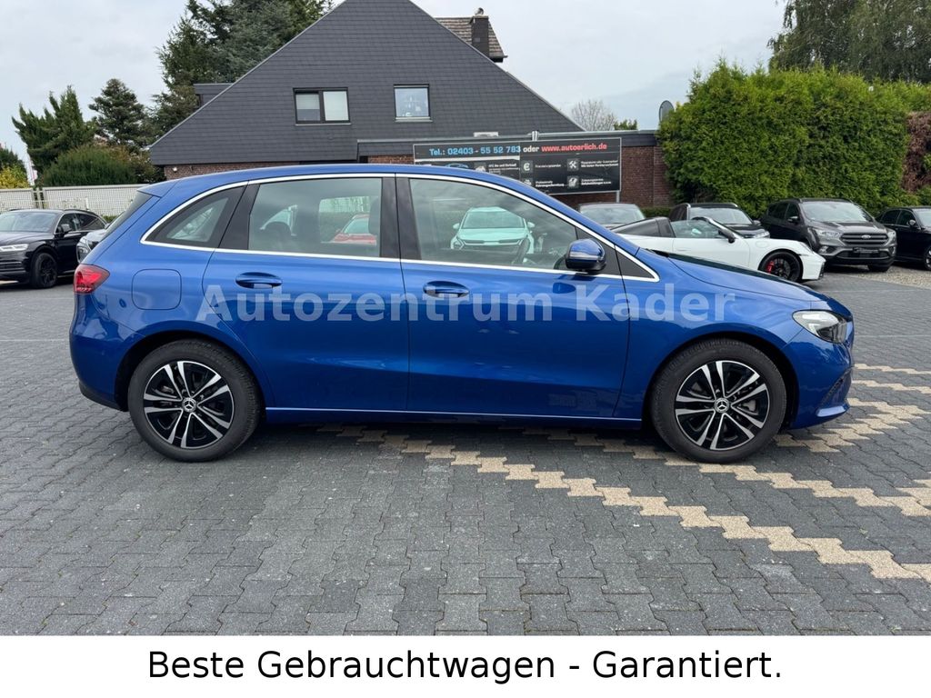 Mercedes-Benz B 250 2023