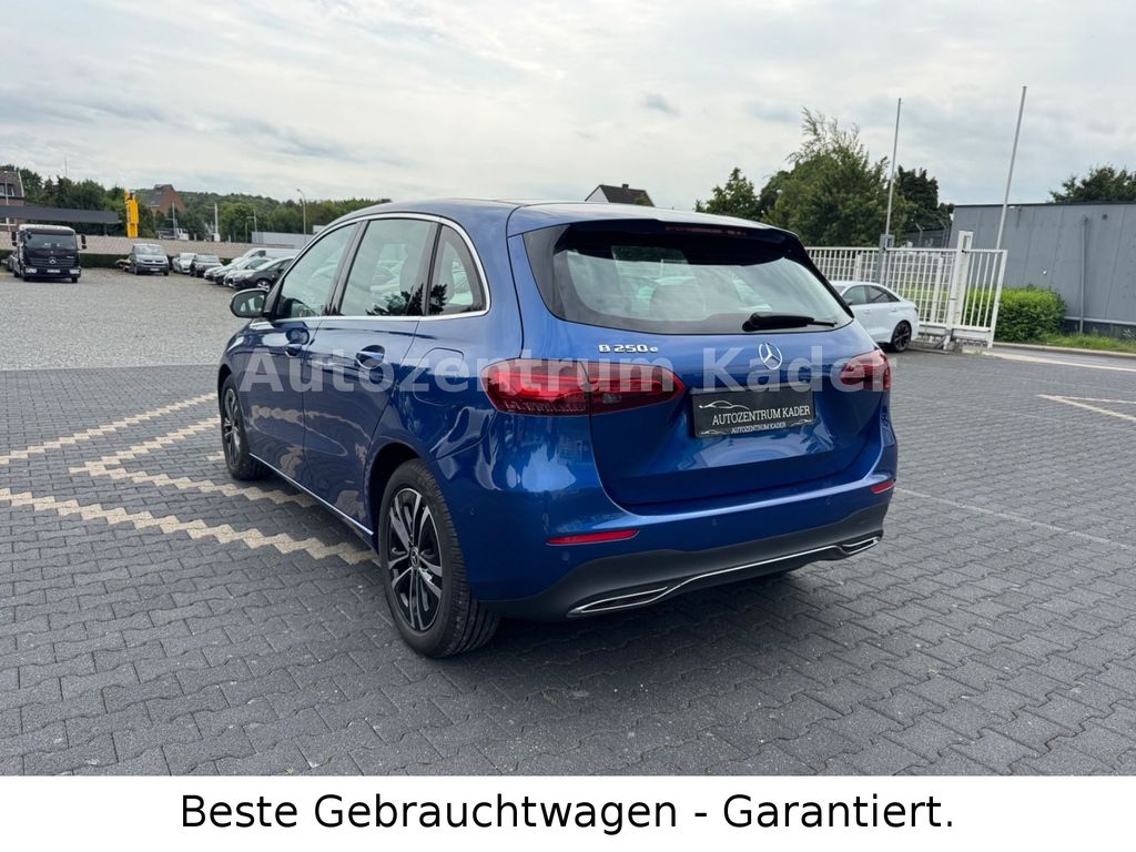 Mercedes-Benz B 250 2023