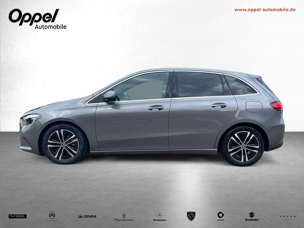 Mercedes-Benz B 200 2024