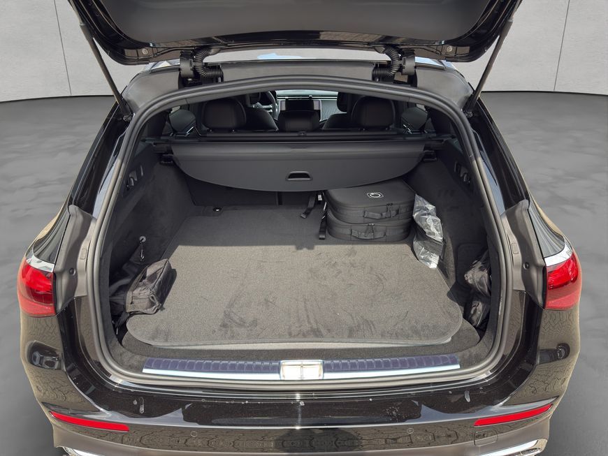 Mercedes-Benz E 300 2025