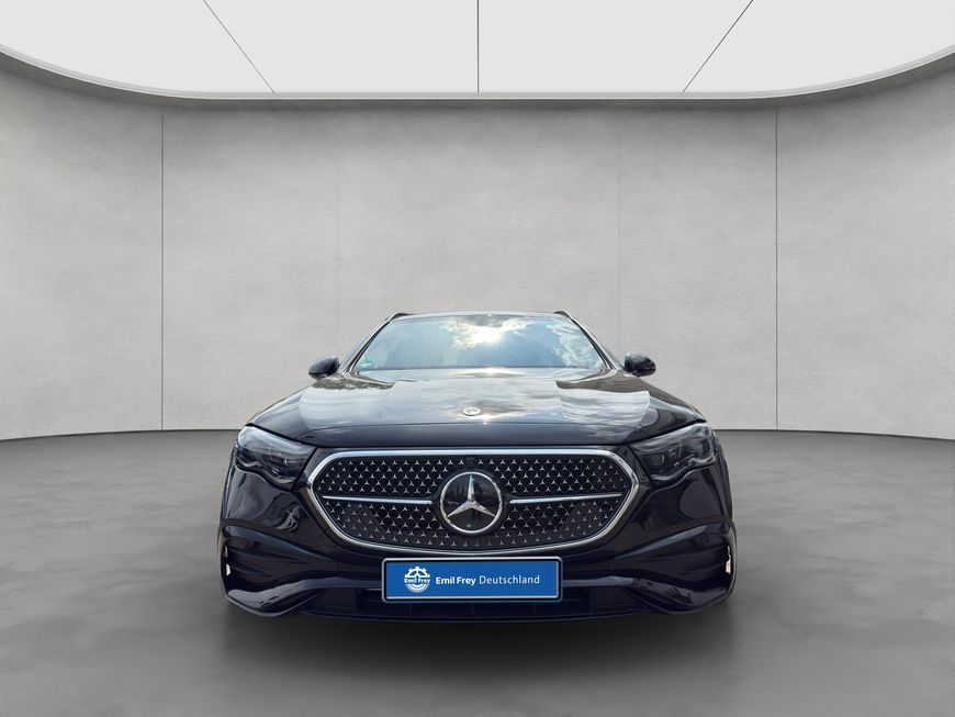 Mercedes-Benz E 300 2025