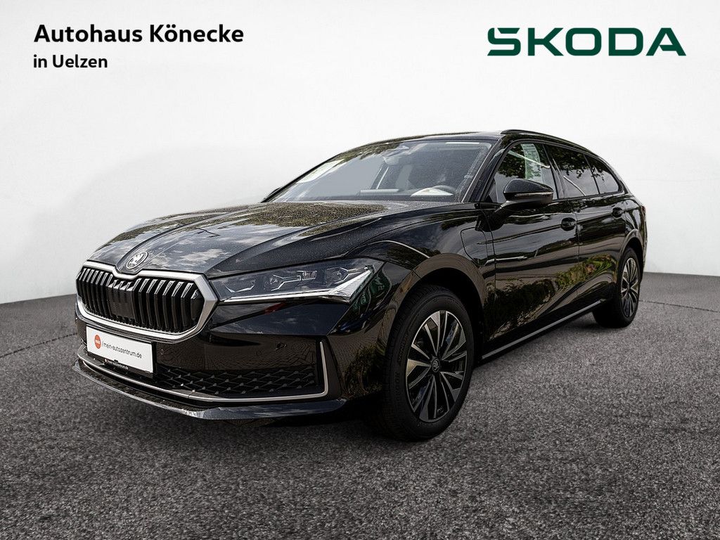 Skoda Superb 2025