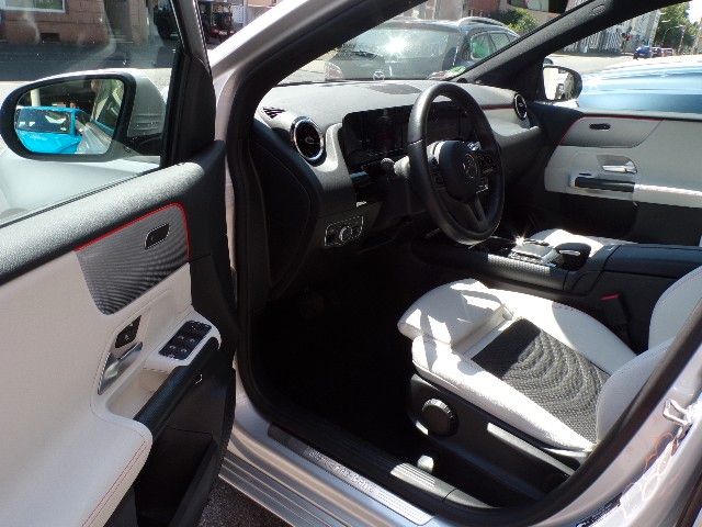 Mercedes-Benz B 250 2021