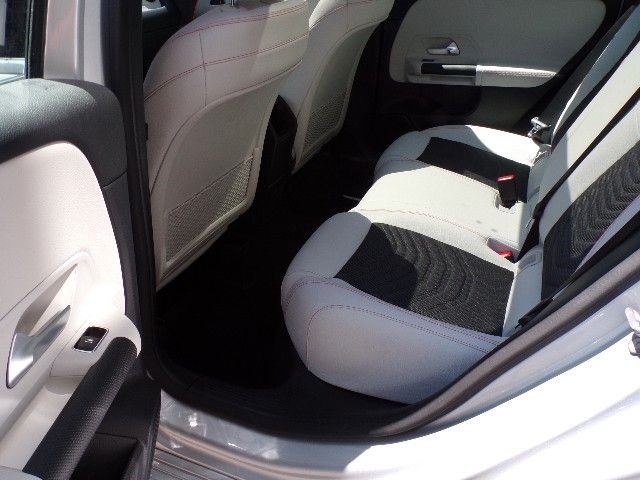 Mercedes-Benz B 250 2021