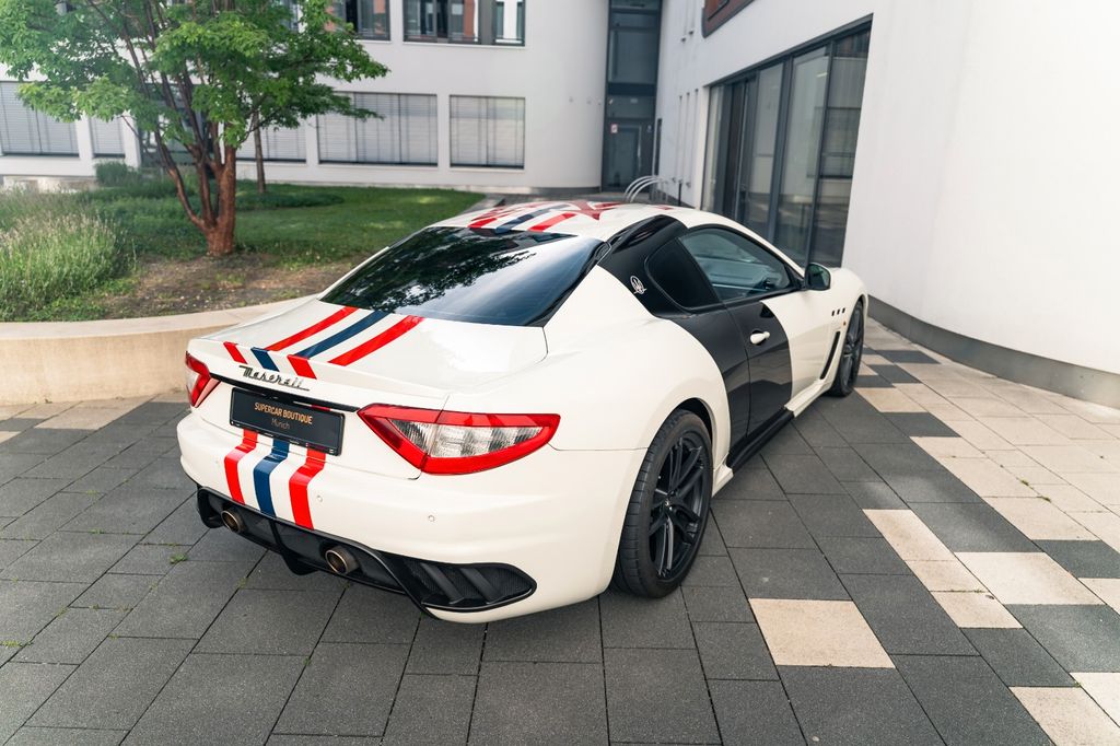 Maserati Granturismo 2011