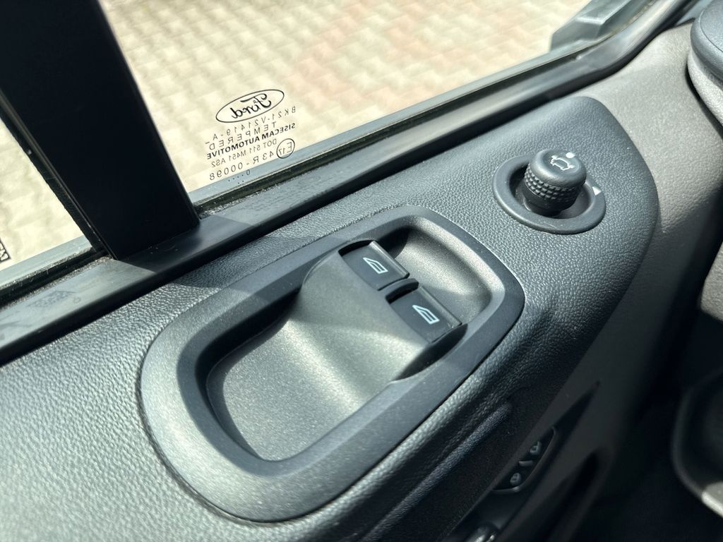 Ford Tourneo Custom 2020