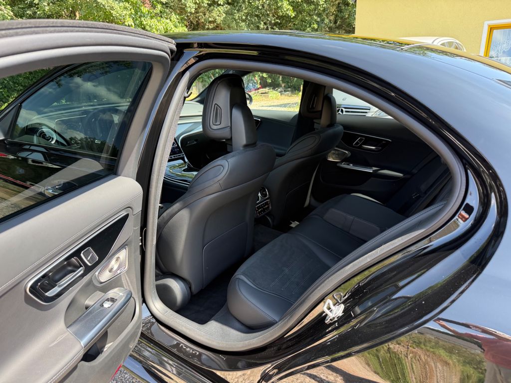 Mercedes-Benz C 300 2024