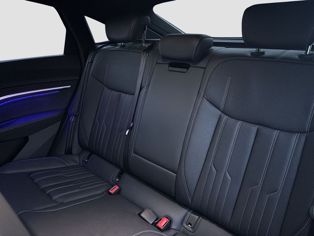 Audi e-tron 2022