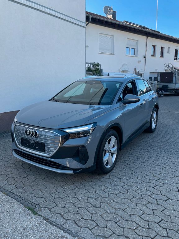 Audi Q4 2021