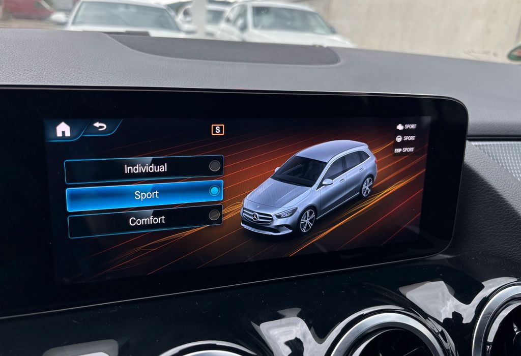 Mercedes-Benz B 180 2020