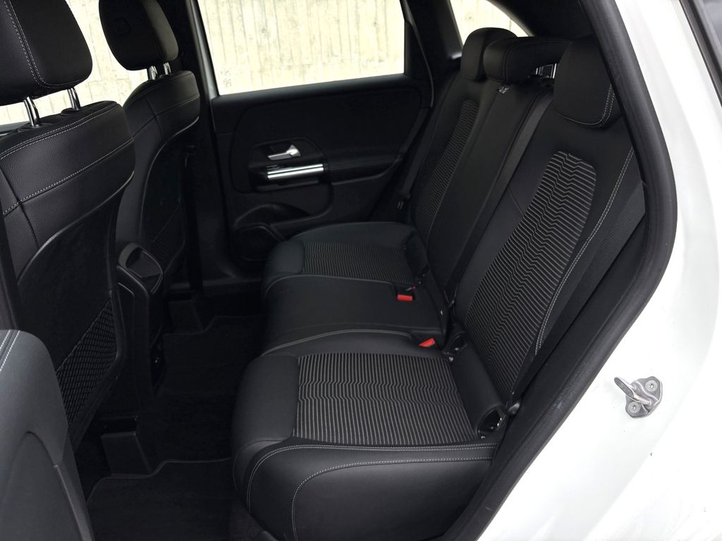 Mercedes-Benz B 180 2020