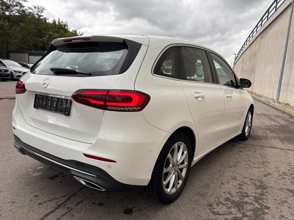 Mercedes-Benz B 180 2020